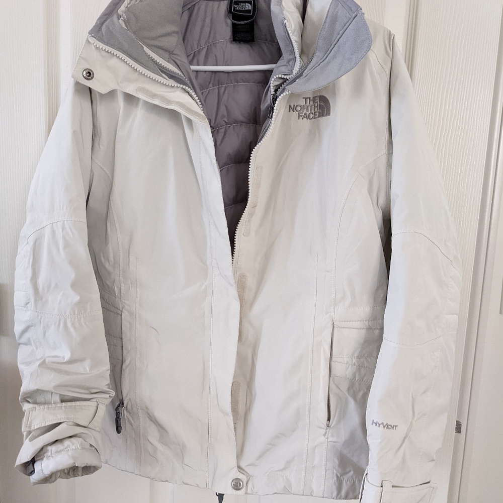 The North Face Ladies Hyvent 550 down filled triclimate jacket Medium